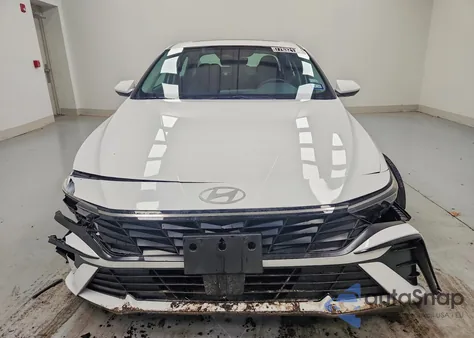2025 Hyundai Elantra Sel from USA, damaged, VIN KMHLS4DG4SU878141